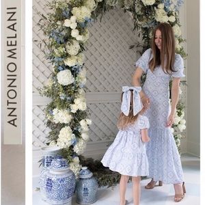 - NWT  Born on Fifth Belmondo Puff Sleeve Tile Print